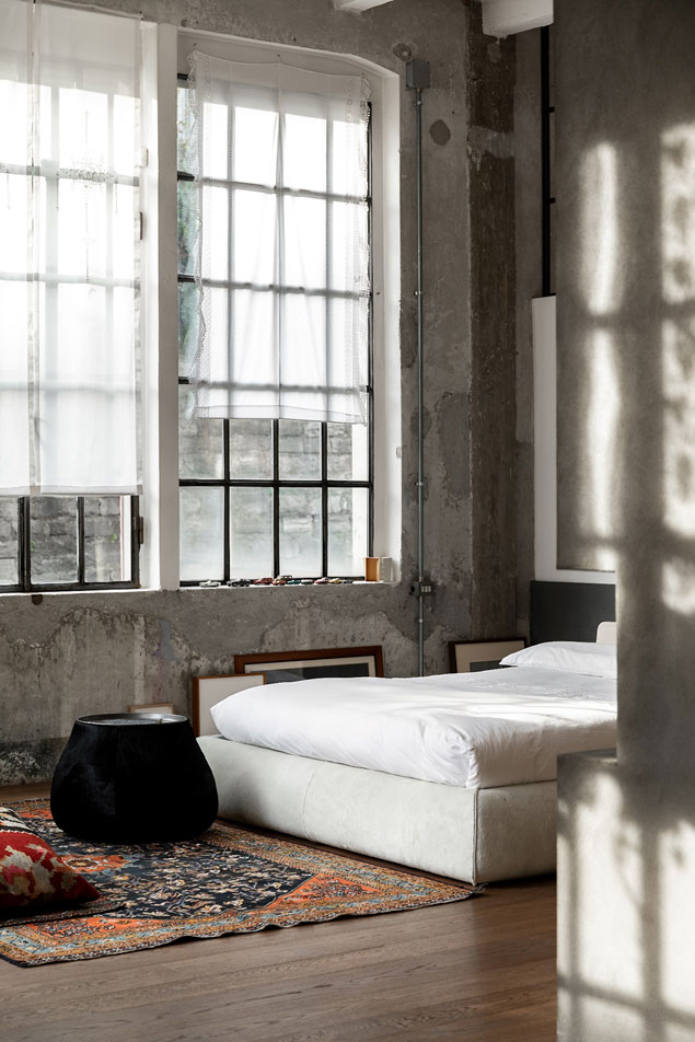 STILE INDUSTRIAL: DALLA FACTORY ALLA CAMERA DA LETTO - SantamargheritaMAG